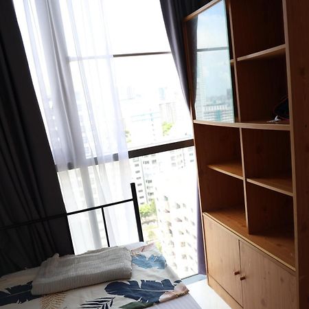 Flora Apartment Singapore Bagian luar foto